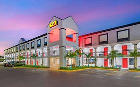 Super 8 By Wyndham Orlando Near Florida Mall Williamsburg Exterior photo