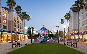 Springhill Suites By Marriott Orlando Lake Buena Vista In Marriott Village Exterior photo