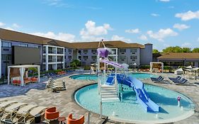 Courtyard By Marriott Orlando Lake Buena Vista At Vista Centre Exterior photo