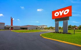 Oyo Hotel Orlando Airport Exterior photo